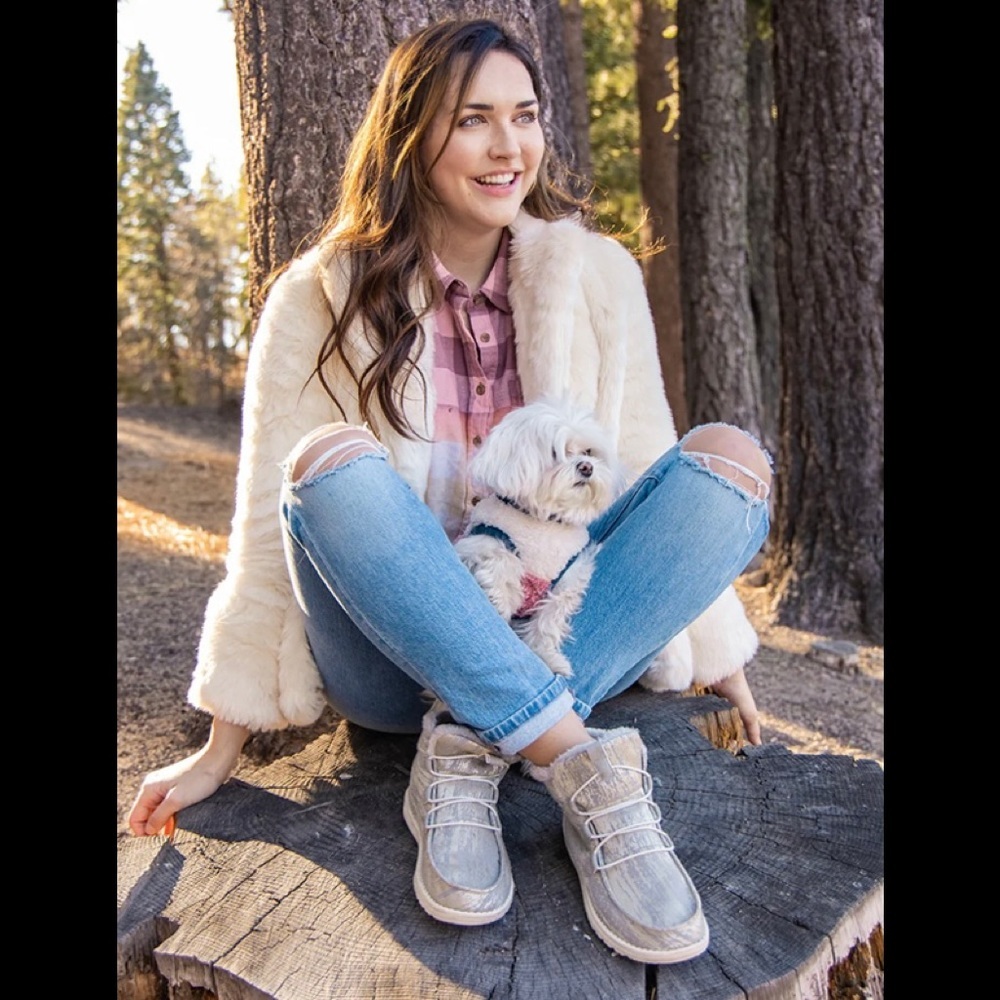 🌟Hey Dude Lea Fur Slip-on Booties🌟